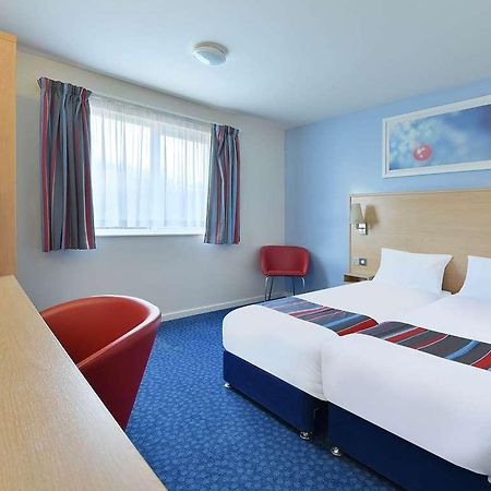 Travelodge Nuneaton Bedworth 客房 照片