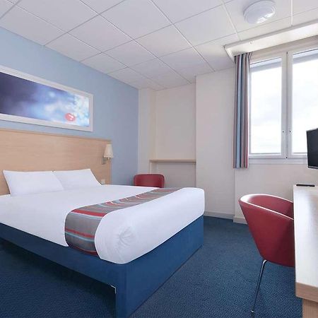 Travelodge Nuneaton Bedworth 客房 照片