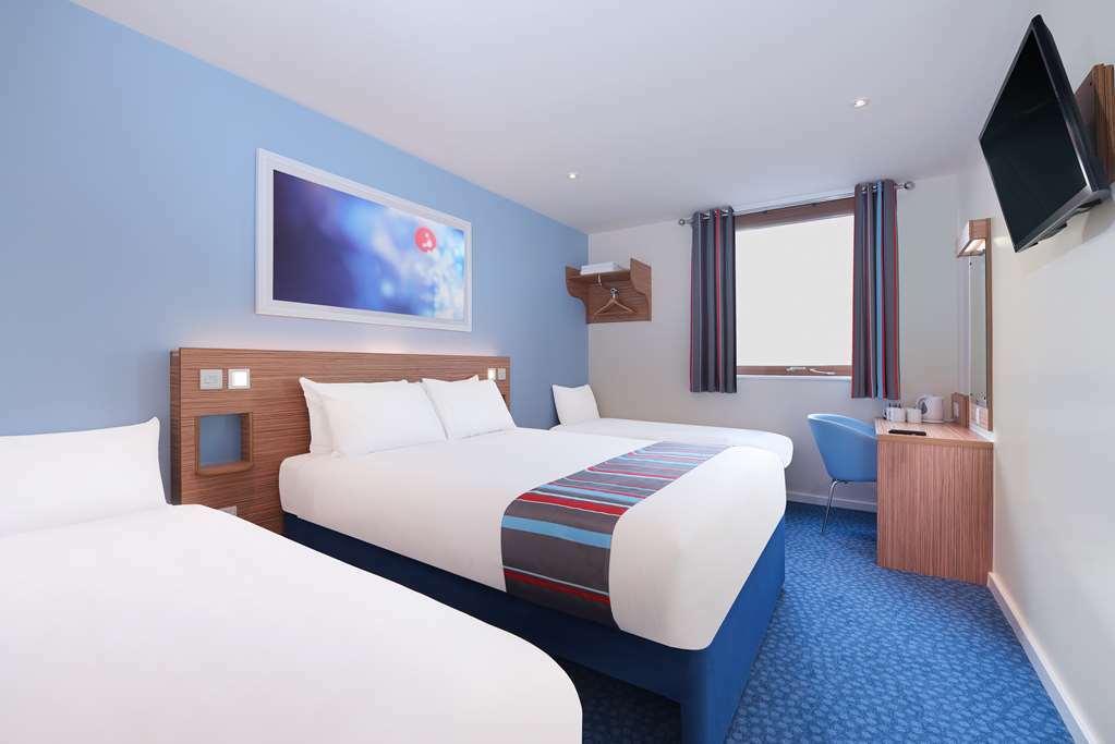 Travelodge Nuneaton Bedworth 客房 照片